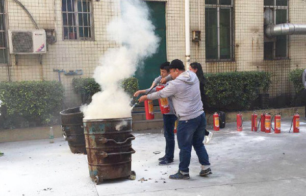 定期舉辦消防演練 深化企業(yè)主體責(zé)任